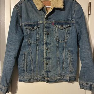 Levi's Classic Blue Denim Jacket with Sherpa Collar